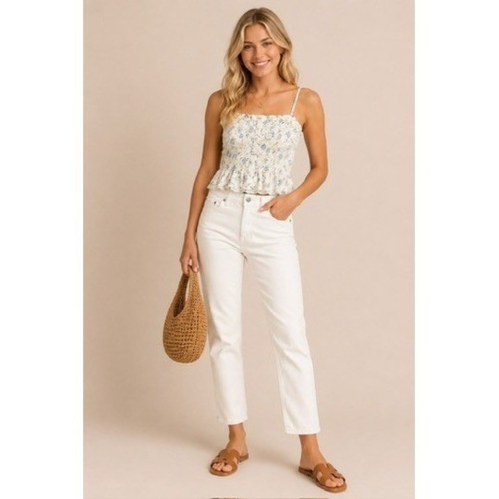 Vineyard Vines White Denim Slim Leg Jeans Women's Size 0 Low-Rise, Stretch - Picture 2 of 10